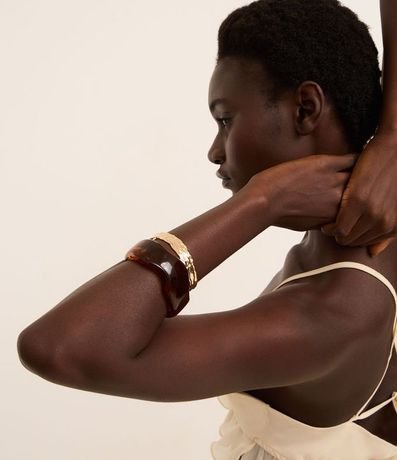 Kit 02 Braceletes Rígidos Abertos en Resina y Metal 5