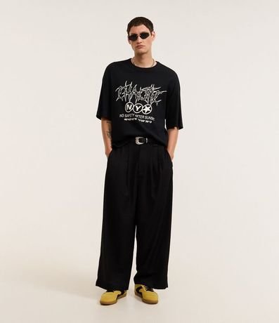 Remera Oversized en Algodón con Textura y Lettering Gothic 2