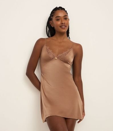 Camisón en Microfibra Satinada con Detalle de Encaje