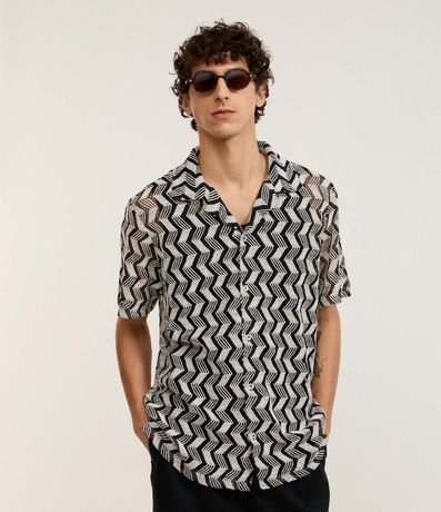 Camisa Comfort con Estampa Zig Zag Texturizada