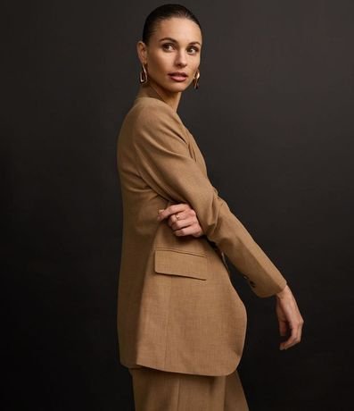 Blazer Comfort Alfaiatado con Solapas y Puntadas 6