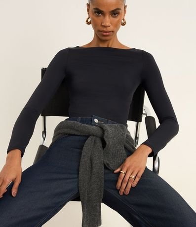 Blusa Regular en Poliamida con Escote Canoa 6