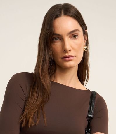 Blusa Regular en Poliamida con Escote Canoa 4