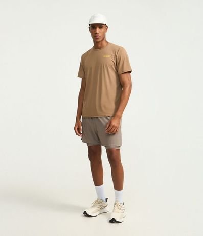 Remera Regular en Poliamida con Tecnologia Dry y Estampa Lettering Seeking My Highs 2