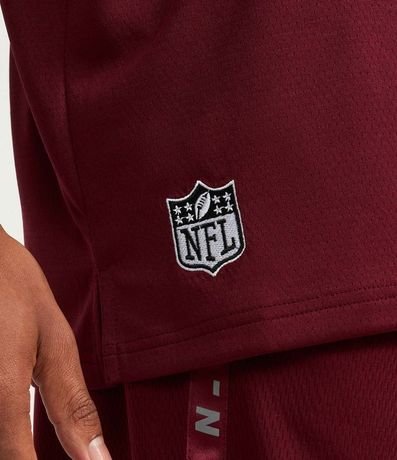 Remera Deportiva con Tecnologia Dry y Estampa NFL Commanders 4