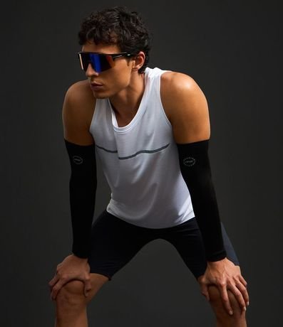 Musculosa Regular Deportiva en Tecnologia Dry con Detalle Reflectante 5