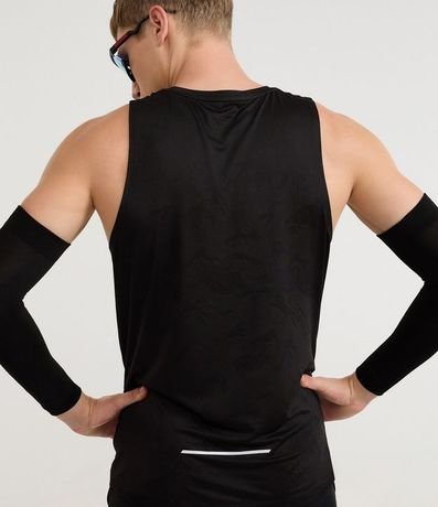 Musculosa Deportiva Regular en Jacquard con Tecnologia Dry 3