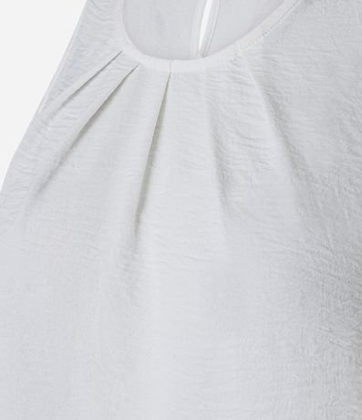 Blusa en Airflow con Fruncidos en el Cuello Redondo 6