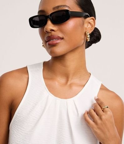 Blusa en Airflow con Fruncidos en el Cuello Redondo 3