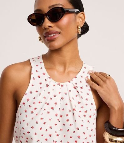 Blusa en Airflow con Fruncido en el Cuello y Estampa Floral 3