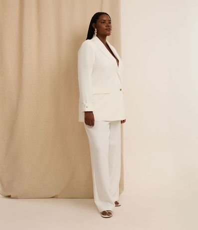 Blazer en Sastrería con Botón Gold Curve & Plus Size 6