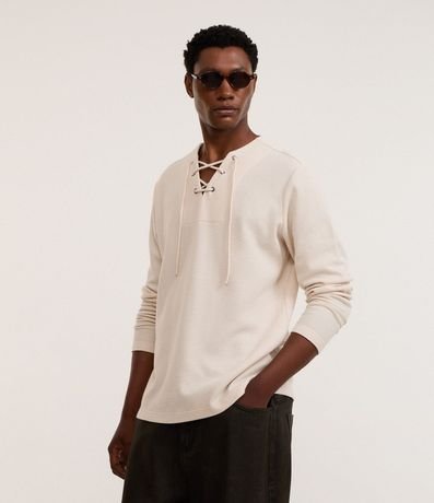 Bata Comfort Texturizado con Cuello V y Lazo