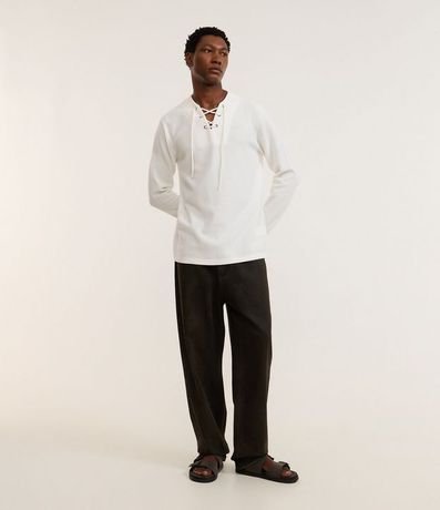 Bata Comfort Texturizado con Cuello V y Lazo 2