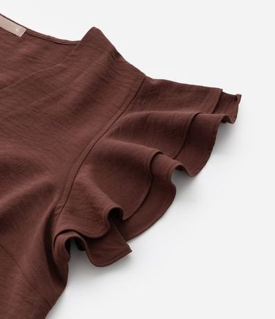 Blusa en Crepé con Volado en la Manga Curve & Plus Size 7
