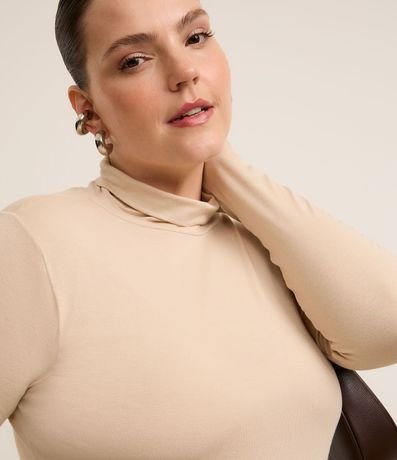 Blusa Cuello Alto en Viscolycra Curve & Plus Size 4