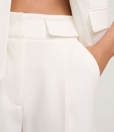 Pantalón Carrot Sastrería con Bajo Italiana y Detalle de Solapa 4