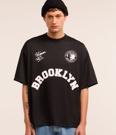 Remera Oversized con Estampa Localizada y Lettering Notorius BIG