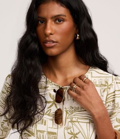 Blusa en Viscolino con Estampa Pueblo de Playa 3