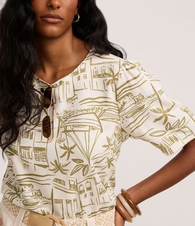 Blusa en Viscolino con Estampa Pueblo de Playa 4