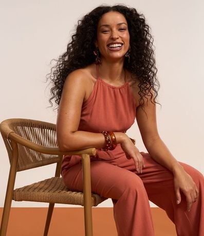 Blusa en Viscolino con Escote Halter y Caracolas 5