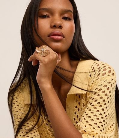 Maxi Anillo en Metal con Formato de Flor Alambrada