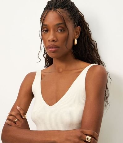 Blusa Acanalada en Punto con Escote v y Espalda Descotada 4