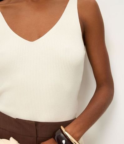 Blusa Acanalada en Punto con Escote v y Espalda Descotada 6