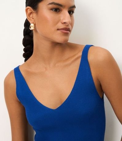 Blusa Acanalada en Punto con Escote v y Espalda Descotada 5