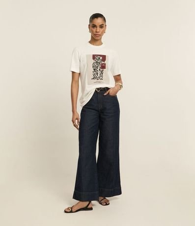 Remera T-Shirt en Algodón con Estampa Look Fashion 2