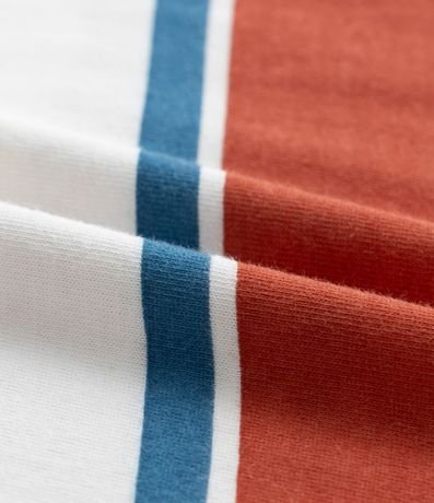 Remera Infantil con Estampa Rayada y Bordado - Talle 5 a 14 años 3