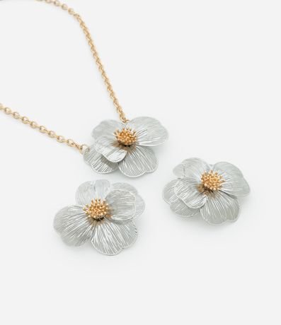 Conjunto de Collar y Caravana Formato de Flor 2