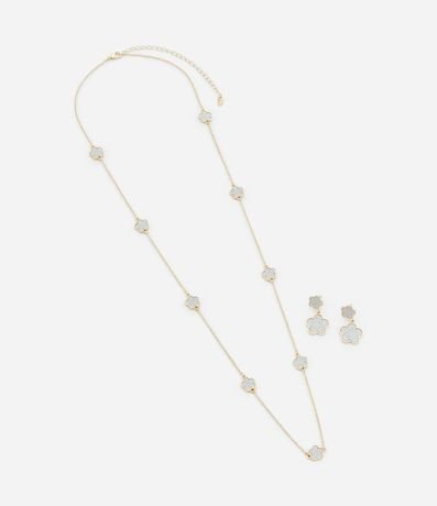 Conjunto de Collar y Caravana con Revestimento Brillante 2