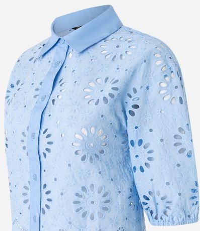 Camisa en Laise con Bordados en los Furos y Bajo Nube 9