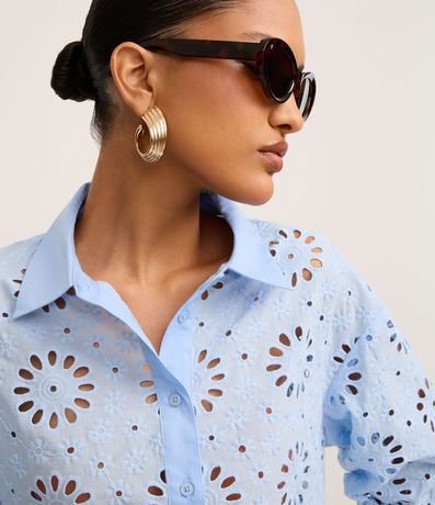 Camisa en Laise con Bordados en los Furos y Bajo Nube 3