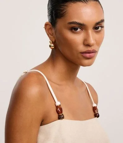 Blusa en Viscolino con Adorno en el Bretel Ajustable 3