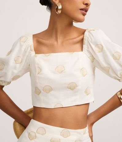 Blusa en Viscolino con Manga Abullonada y Bordado Caracolas 4
