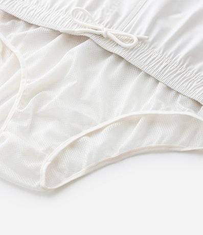 Bermuda en Microfibra con Bolsillo con cremallera y Estampa Bicolor 11