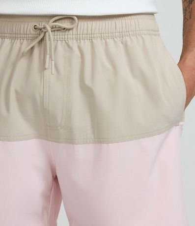 Bermuda en Microfibra con Bolsillo con cremallera y Estampa Bicolor 4