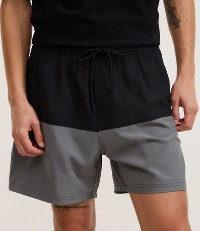 Bermuda en Microfibra con Bolsillo con cremallera y Estampa Bicolor 2