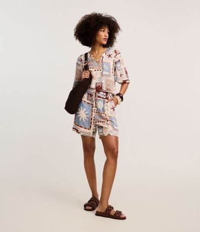 Short Cintura Alta en Viscosa con Estampa Tropical