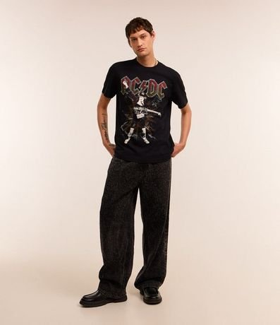 Remera Comfort en Algodón con Estampa ACDC y Lettering 2