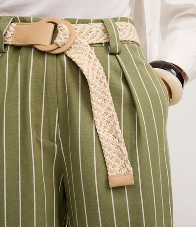 Short Listrado en Viscosa con Cinturón Ráfia 4