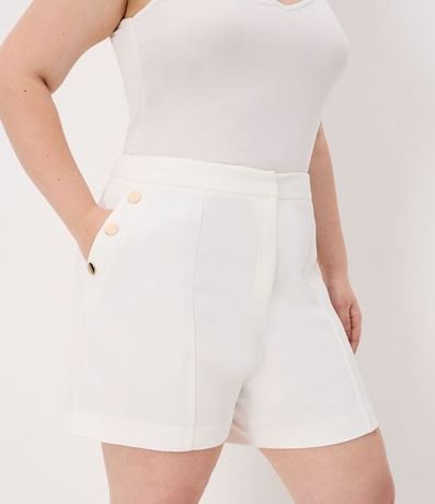Bermuda en Crepé con Botones en los Bolsillos Curve & Plus Size 3