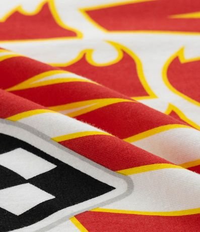 Remera Infantil con Estampa Frente y Espalda Hot Wheels - Talle 4 a 12 años 3