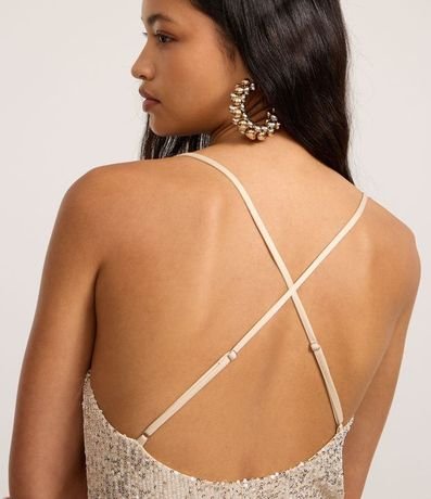 Vestido Corto en Lentejuela con Bretel Fino Cruzada 3