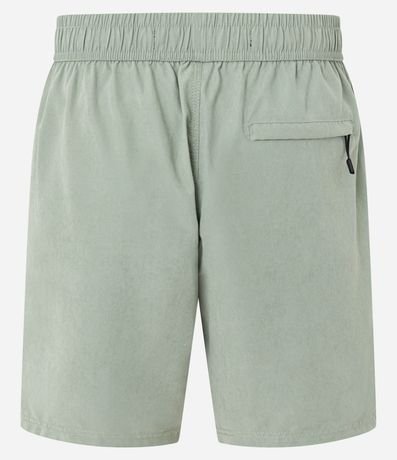 Bermuda con Detalle de Etiqueta Gomosa 7