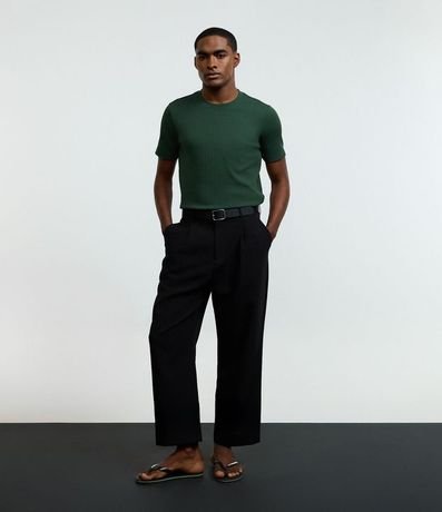 Remera Slim con Textura Vertical 4