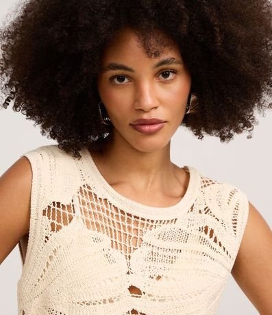 Blusa en Punto con Ponto Cutout y Bordado Floral 4