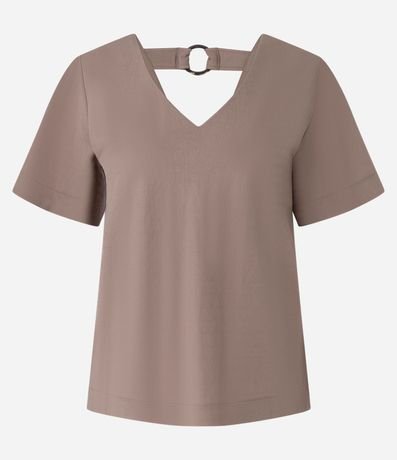 Blusa en Orly con Escote V y Cinta con Aro en la Espalda