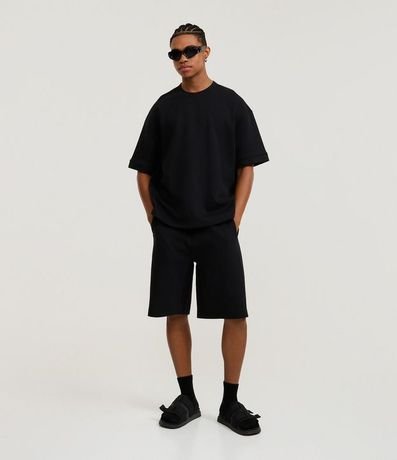 Bermuda en Algodón con Bolsillos